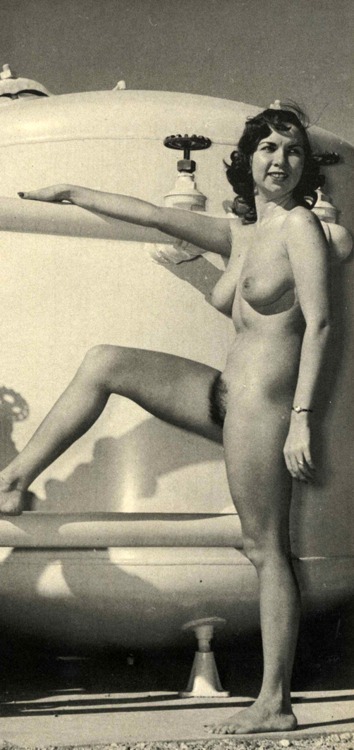 Porn photo nudevintage 43347802752