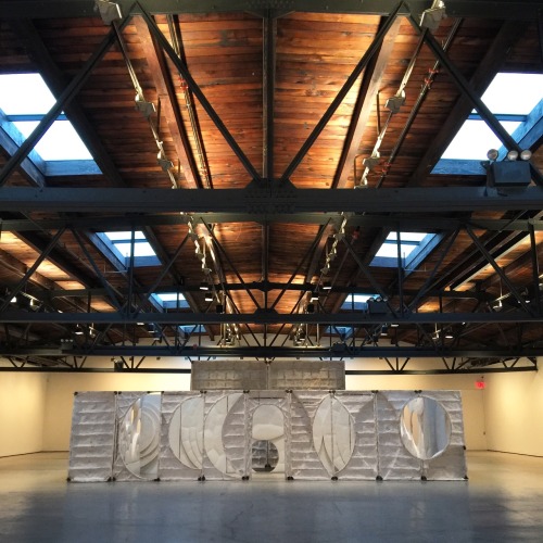 night-man-jon-gasca:Thomas Houseago | Moun Room. Hause & Wirth Galery, NY (photo Jon Gasca)