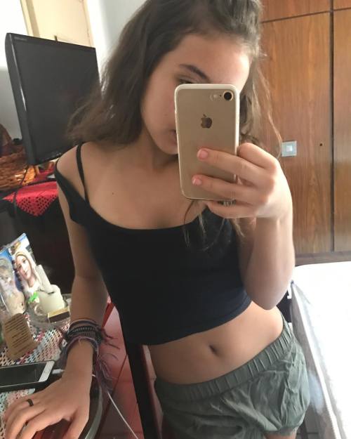 http://streetgrl.tumblr.com/post/154741856267