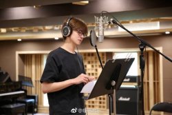 nndreagxy:MeteorGarden2018 Weibo Update (08/11/18) with NEWF4 Boys while recording for Meteor Garden Album OST. 💕 My bbs