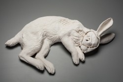 mxdvs:  “Untitled (Rabbit)” hand made porcelain sculpture by Kate Macdowell (2016)