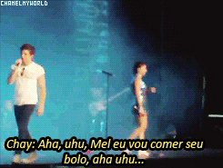   Parabéns pra Mel em BH 19/01/13 ♥ 