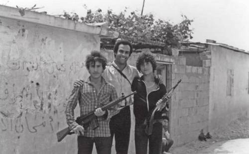 Black Panther Party founder Huey P. Newton outside an unnamed Palestinian refugee camp in Lebanon, 1980. Via Rose Daraz 