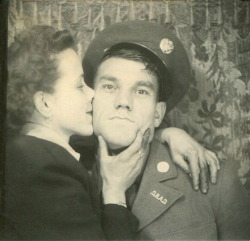 safetyphoto:Vintage Love in a Photo Booth