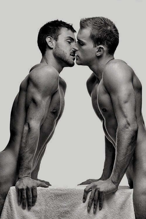 donatello-scultore:  WORSHIPPING MEN IN BLACK+WHITE Magnificently erotic men rendered