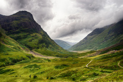 lord-hades-realm:  wnderlst:  Different landscapes of Scotland   Aaaannndddd….homesick.