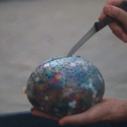 slimee: what happens if you put orbeez into a balloon? 