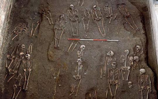 Lost medieval cemetery found under Cambridge University