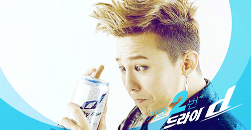 seungripls:  faces people usually make when they drink beer - a realistic demonstration by G-Dragon~ 