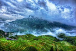 chinadigitaltimes:  Photo: Pingan – Seven Star with Moon Overlook, by Michael Steverson http://bit.ly/18BpWZS 