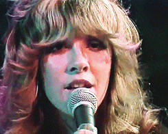 imogencreep:  the-baddest-witch:  Fleetwood Mac Rhiannon Live 1976  “So it’s