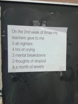 funniestpicturesdaily:  What a student gave