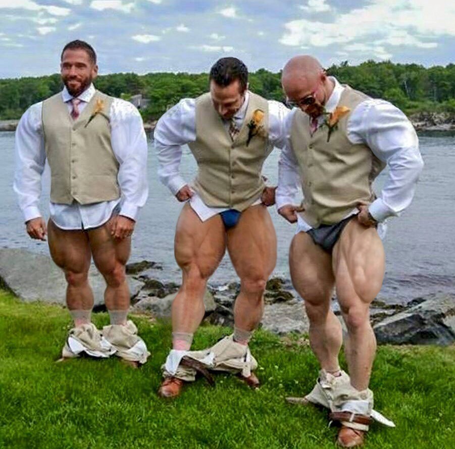 biversbear-free-gay-bear-porn:  lucky groom !