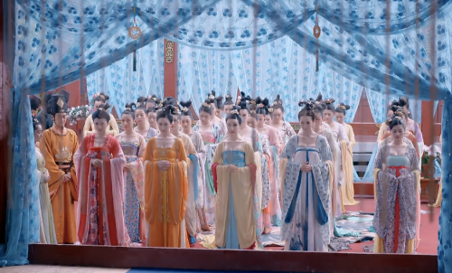 Screenshots of The Empress of China.