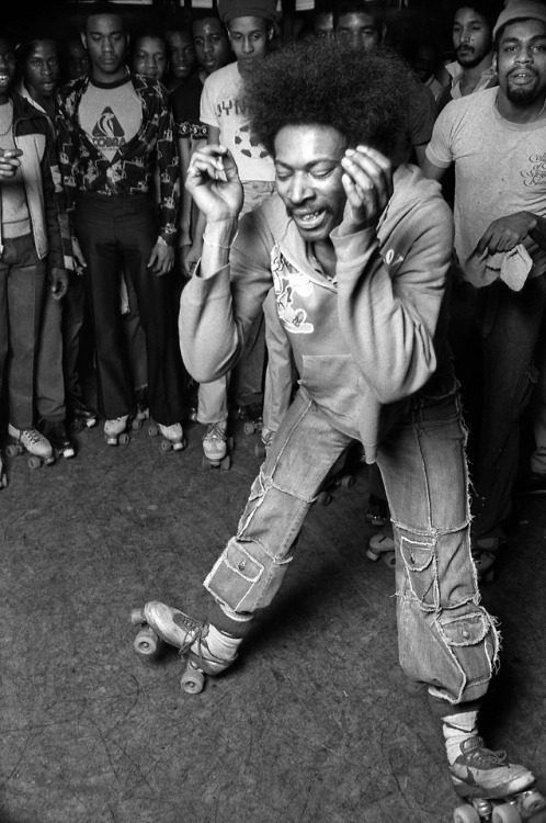 joeinct:    Brooklyn’s Empire Roller Disco, Photo by Patrick D. Pagnano, 1980  