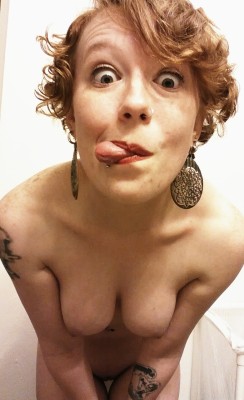 artofthesexyselfie:  Ooh I likie. I just love that upside-down redhead mouth - cutest little face when its moaning. Plump and small and perfect. She has a bit of beauty from another age, the ringlets, the gently hanging pointed torpedo boobs. She’s