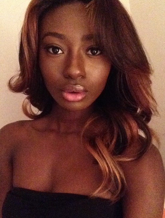 babeobaggins:  how am i supposed to live when black girls look this way?