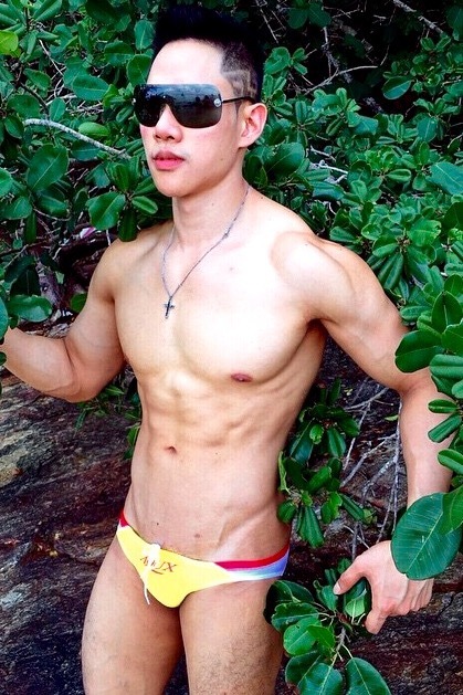 asianmusclefetish:  Original post: http://asianmusclefetish.tumblr.com