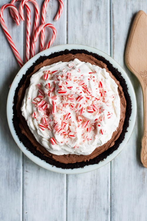 sweetoothgirl: No-Bake Double Chocolate Cheesecake Pie with Peppermint Whipped Cream