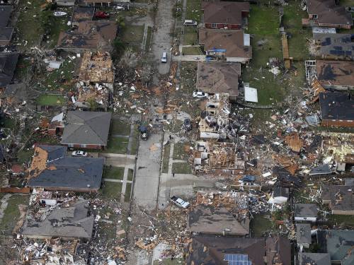 Tornadoes hit New Orleans and NASA FacilityAt least 7 tornadoes tore through Louisiana and Mississip