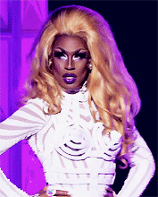 lesbianliteraryagent: Favourite Runways | Shea                   Couleé    