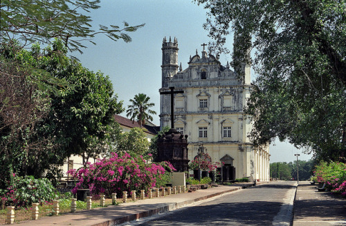 Saint Francis of Assisi church and convent, Old Goa, India by Yvon from Ottawa on Flickr.