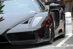 exost1:  rroys:  Ferrari Enzo (by Lambo8)