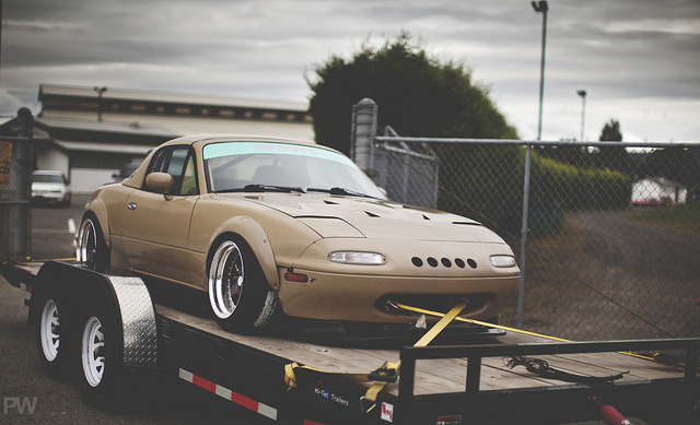 roadsterlife:
“It’s Motorsport Week on Roadsterlife!
HOTBOYZ by petewilson322 on Flickr.
”