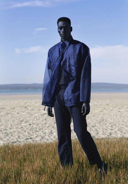 gabriellekannemeyer:  Lukhanyo Mdingi SS16 <3  Shot by Travys Owen Art direction, casting and styling by Gabrielle Kannemeyer (me!)  Paint / grooming by Amori Birch Models - Toyin at Ice model management ans Ghandi at Wicket talent On Fucking Young!