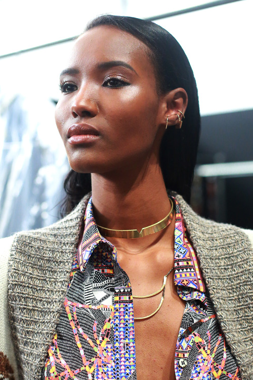 Courtneу Lee (Click, )Sarah English (Supreme,) Hui Hui (One) and Ajak Deng (IMG) backstage at Mara H