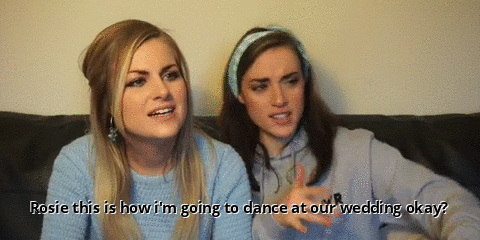 idgafkayla2fab:troubledtruths:idgafkayla2fab:  I would be the female on the right.😅