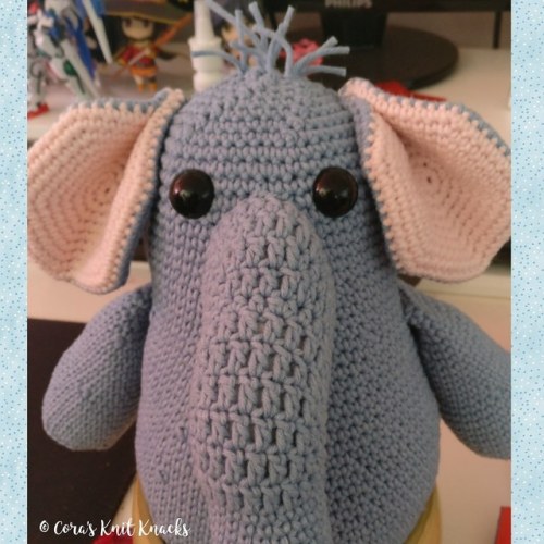corasknitknacks:My elephant is done!What a fun pattern! Love the amount of customisation that is