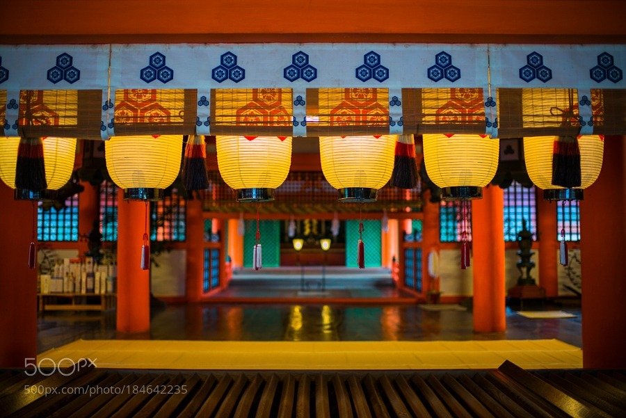 random-photos-x:
“Itsukushima Shrine by hicastle. (http://ift.tt/2fUgrNT)
”