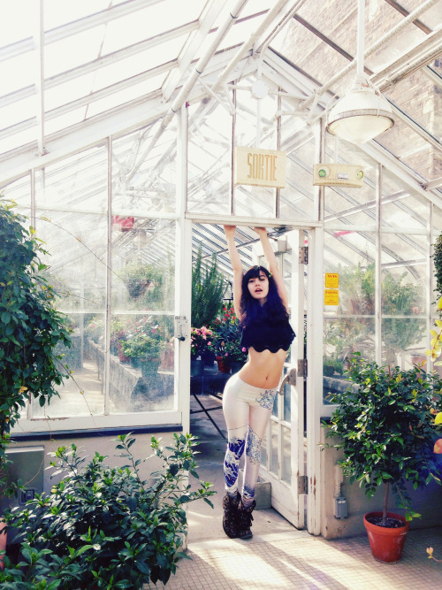 Had a really great time shooting at the Westmount Conservatory with Michelle! Here&rsquo;s 