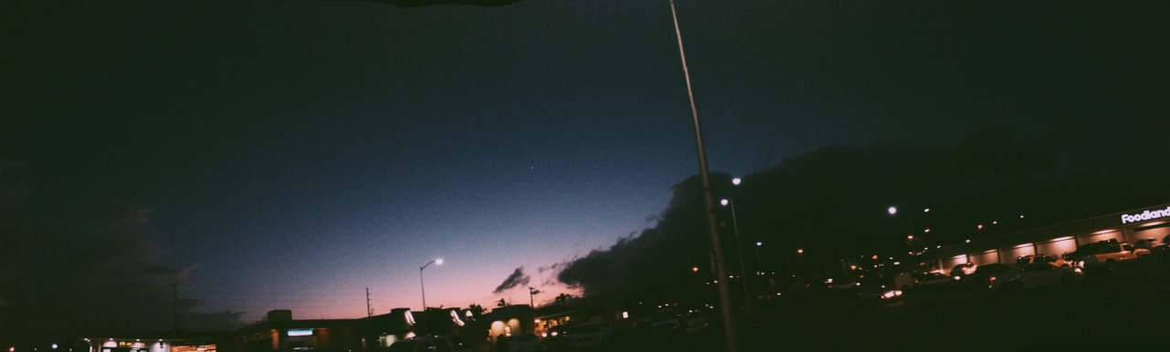 yungg-thott:  acidmami:oahu : 7:13 pm  x