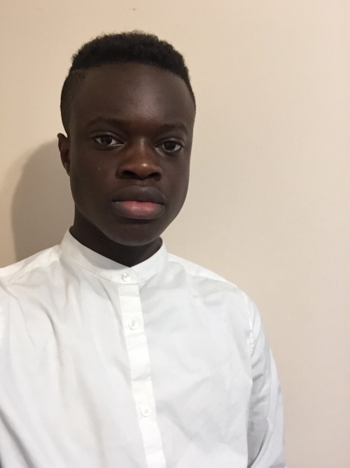 gyenyam:  Happy blackout from me to all my brothers/sisters who embrace their blackness and to my brothers/sisters who do net yet realize how beautiful their skin is ✊🏿✊🏾✊🏽