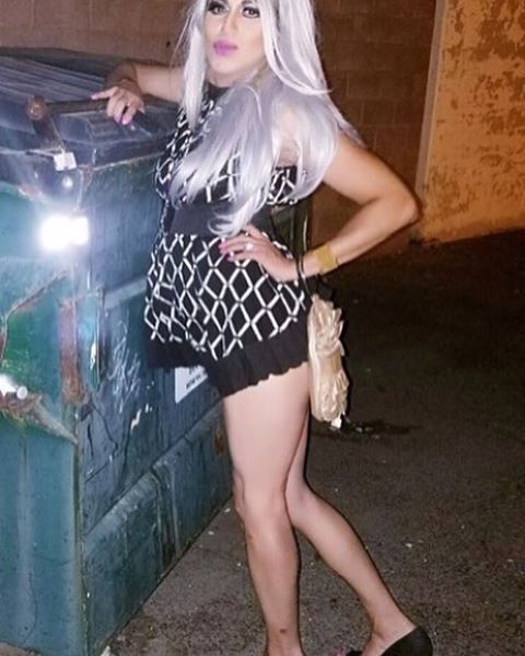 Chicken legs and my butt was almost out lol #shemales #tgirls #crossdresser #tranny #femboy #shemale