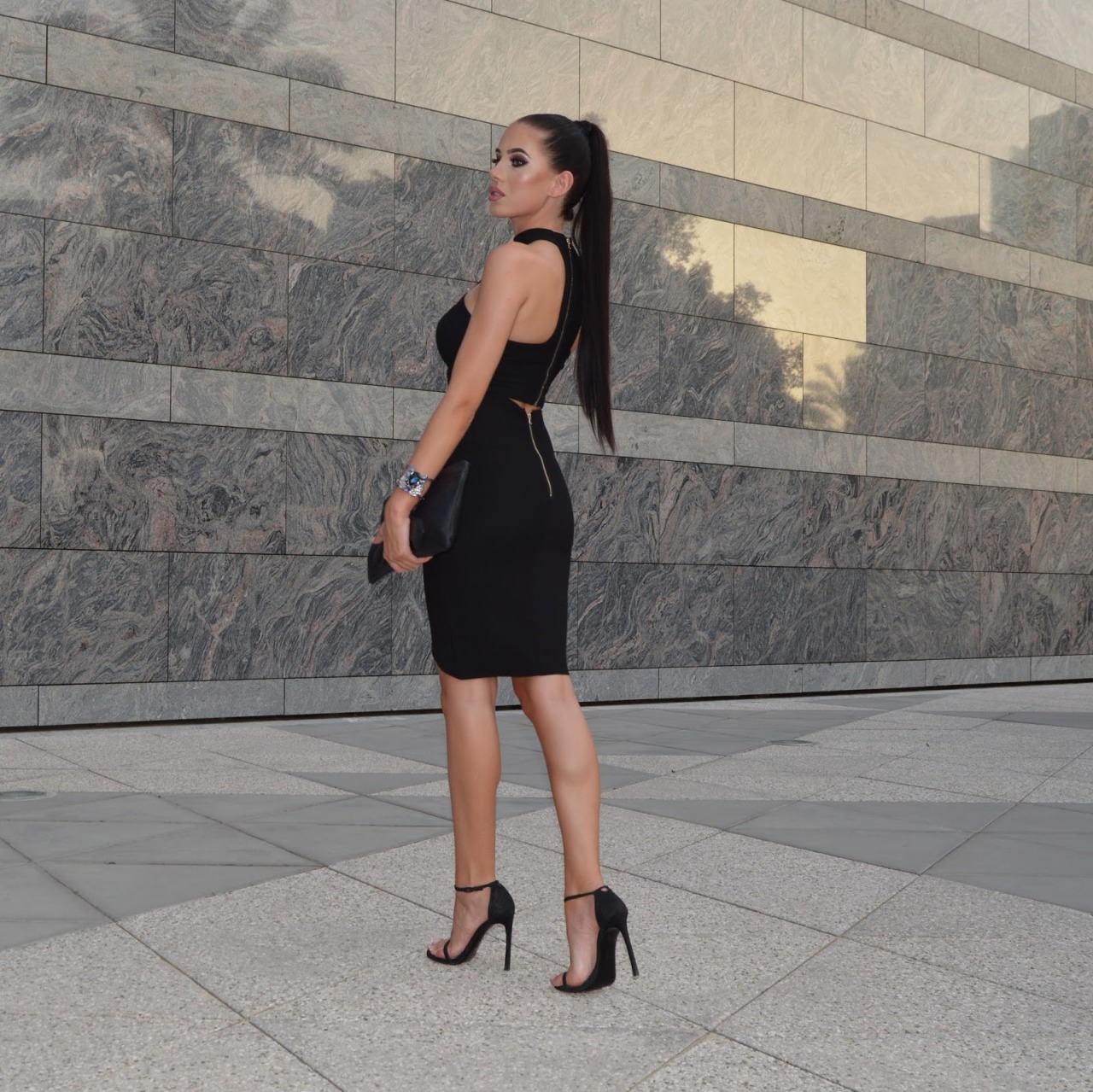 Glamour Goddess Laura in tight mini-skirt