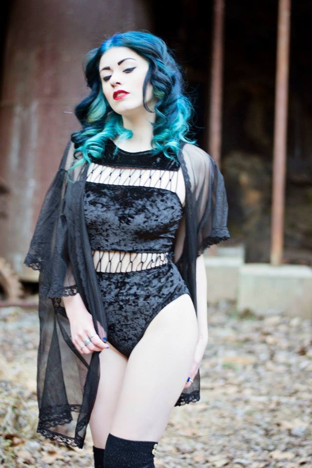 wealllovealternativemodels:  Marissa.
