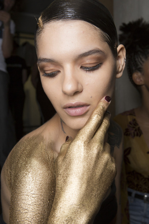 Backstage Jean Paul Gaultier Couture Fall-Winter 2017