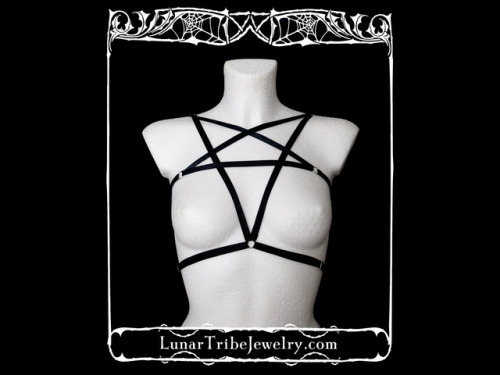 The Pentagram Harness is available in two colors: black and burgundy. I also make this Harness in wh