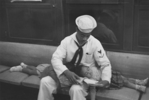 lapetitecole: Midnight On a New York Subway, Bound for Harlem, 1956 Henri Cartier-Bresson
