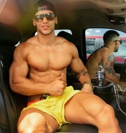 MUSCLE MEN OBSESSION