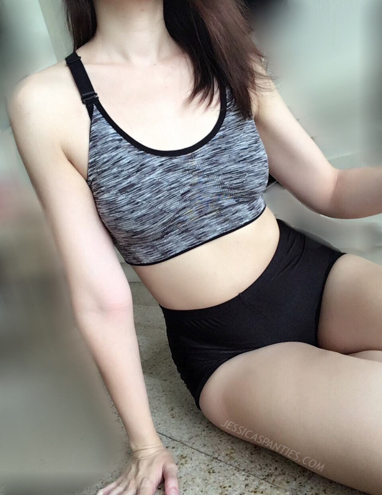 jessicaspanties:  Hello my horny boys, miss me or not? Hang in there, only a few