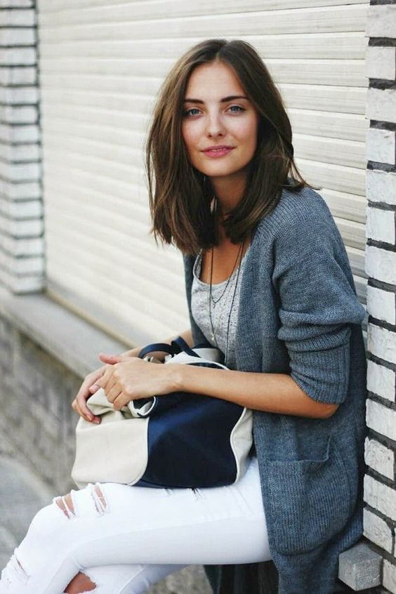 Sarah (17 Photo)