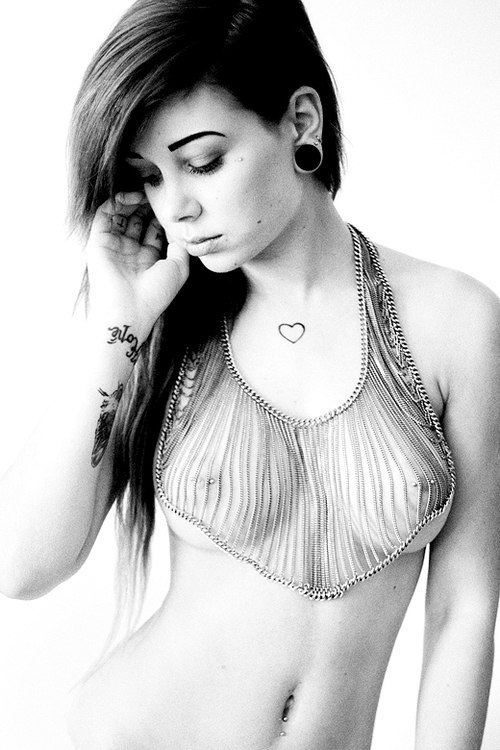 all-suicidegirls-all-the-time:  Plum Suicide