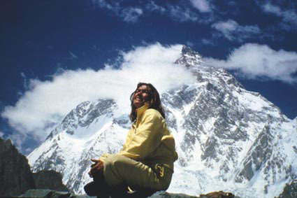 art-of-suffering-blog:Women in HimalayasWanda Rutkiewicz (February 4, 1943 - May 12-13, 1992)On 16 O