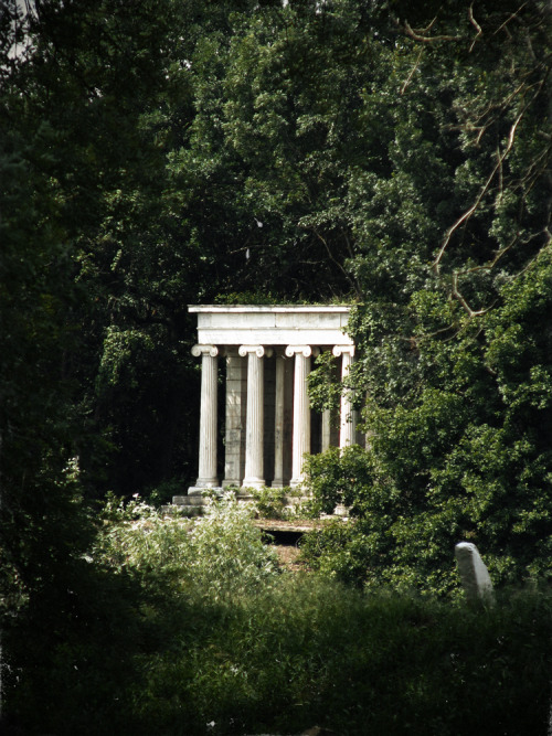 Chrissoveloni family crypt on the Ghidigeni estate. Galaţi county, Romania