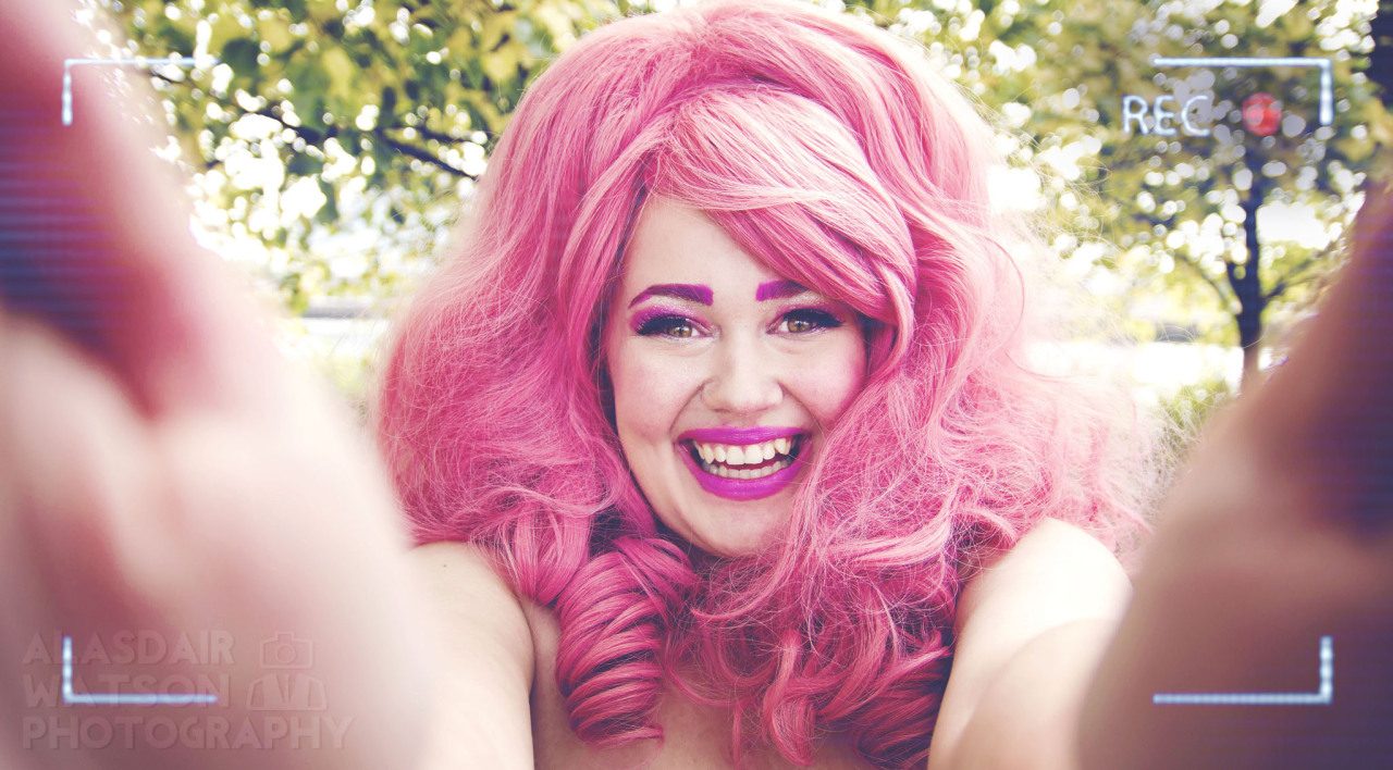 shota-moon:  Isn’t it remarkable, Steven?Ah! My Rose Quartz cosplay phots came