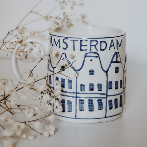 micolsinn:  Cute little things I’ve got in The Netherlands!Ig: micolsinn